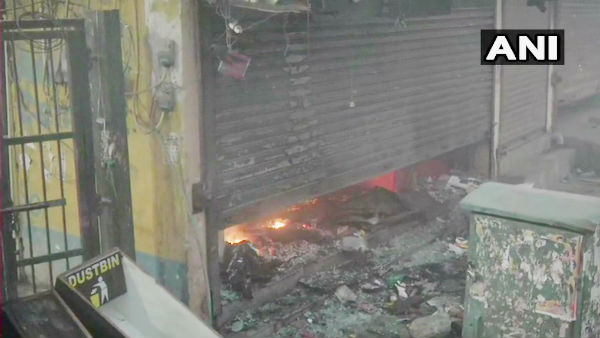 পাকিস্তান যেভাবে টাকার পাচার করছে হিংসায় উস্কানি দিতে..
