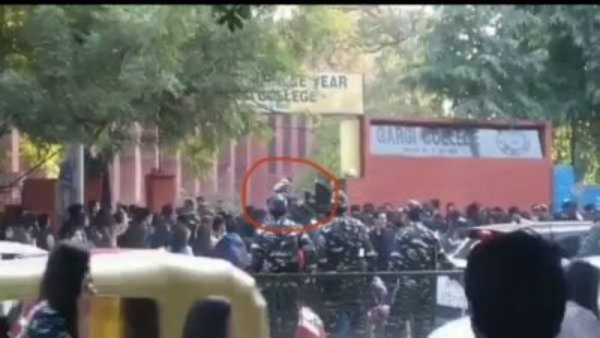 বার্ষিক ফেস্ট চলাকালীন যৌন হেনস্থার অভিযোগ