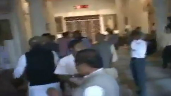 প্রমাণ দিলেন সুজন চক্রবর্তী