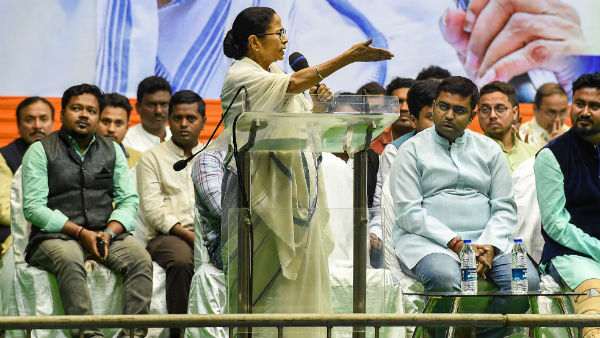 একশো দিনের কাজ বাস্তবায়নে দেশের মধ্যে শীর্ষে বাঁকুড়া জেলা একশো দিনের কাজ বাস্তবায়নে দেশের মধ্যে শীর্ষে বাঁকুড়া জেলা