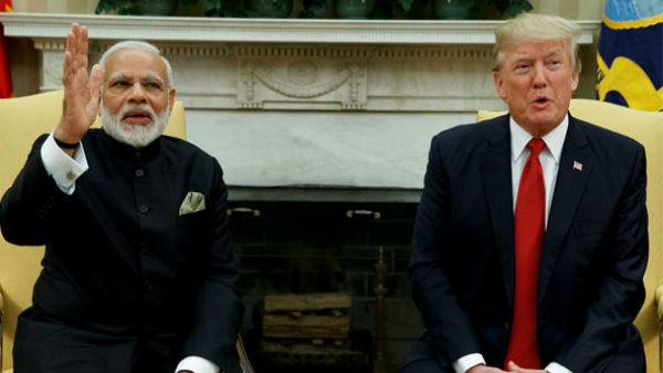 হাম ভারত আনেকে লিয়ে তৎপর হ্যায় , মার্কিন মাটি ছাড়তেই হিন্দি টুইট ট্রাম্পের হাম ভারত আনেকে লিয়ে তৎপর হ্যায় , মার্কিন মাটি ছাড়তেই হিন্দি টুইট ট্রাম্পের