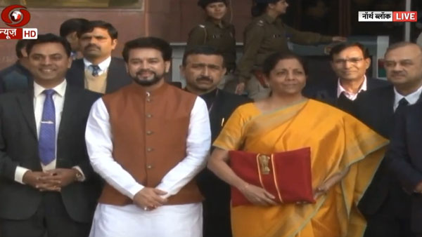 বাজেট পেশ করার জন্য প্রস্তুত সীতারমন বাজেট পেশ করার জন্য প্রস্তুত সীতারমন