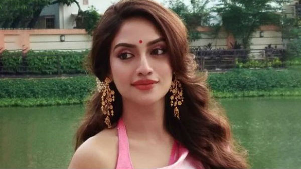 ইউ এবং আই ছাড়া অসম্পূর্ণ আমরা, দিল্লির ঘটনা নিয়ে টুইট নুসরতের ইউ এবং আই ছাড়া অসম্পূর্ণ আমরা, দিল্লির ঘটনা নিয়ে টুইট নুসরতের