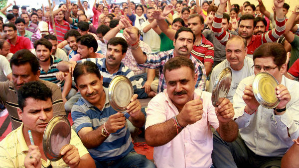 মিছিলে হাঁটবেন শ্রীনগরের বিখ্যাত বলিউডি গায়কও