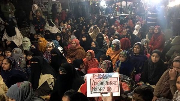 রাস্তা বন্ধ করে আন্দোলন নয়