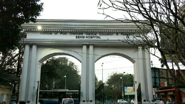 কাজ করছে না কিডনি-লিভার, ক্রমশ শারীরিক অবনতি পথে পুলকার দুর্ঘটনায় আহত পড়ুয়া ঋশভ কাজ করছে না কিডনি-লিভার, ক্রমশ শারীরিক অবনতি পথে পুলকার দুর্ঘটনায় আহত পড়ুয়া ঋশভ