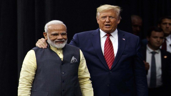 পাঁচিল বিতর্ক