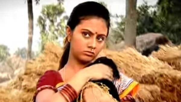 বউ কথা কও বনাম গুস্তাখ দিল