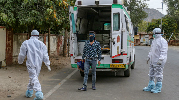 ৮৫০ জনকে কোয়ারান্টাইন করে রাখা হয়েছে