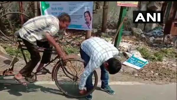 দক্ষিণ ২৪ পরগনায় লকডাউন উপেক্ষা