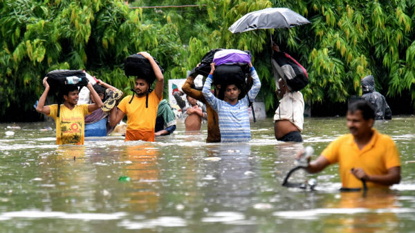 গত একবছরে প্রাকৃতি দুর্যোগে ক্ষতিগ্রস্ত ৭.৪৪ লক্ষ বাড়ি