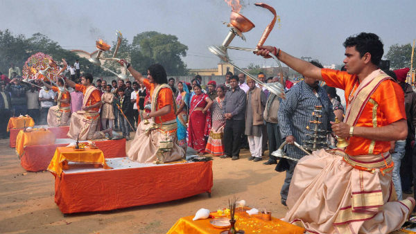 ৩১ মার্চ পর্যন্ত গঙ্গা আরতি নিয়ে নয়া বিধি