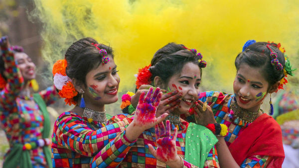 করোনাসুরের কুশপুতল পুড়ল মুম্বইয়ে