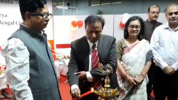 নবদিগন্ত আইটি ডাকঘর থেকে শুরু হল ভারতের প্রথম ডিজিটাল পার্সেল লকার পরিষেবা নবদিগন্ত আইটি ডাকঘর থেকে শুরু হল ভারতের প্রথম ডিজিটাল পার্সেল লকার পরিষেবা