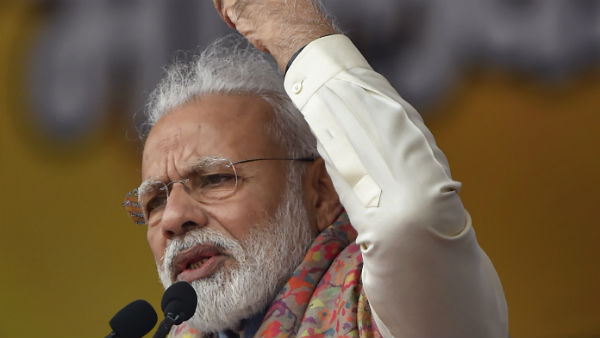 বাংলাকে টার্গেট করেছেন মোদী