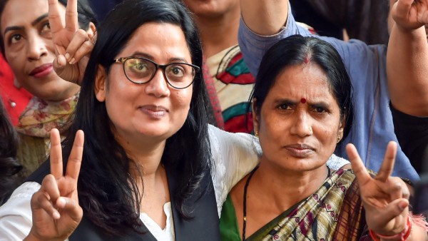 ঠিক কি হয়েছিল সে রাতে?