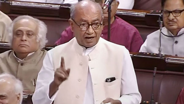 দিগ্বিজয়ের তোপ