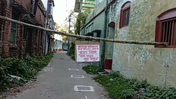 করোনা সচেতনতায় প্রশাসনের পাশে সাধারণ মানুষ, সিল আস্ত গ্রাম করোনা সচেতনতায় প্রশাসনের পাশে সাধারণ মানুষ, সিল আস্ত গ্রাম