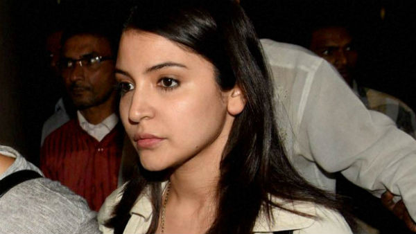 নেটফ্লিক্সেও অভিনয় অনুষ্কার