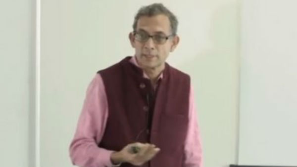 কমিটির মাথায় বসানো হয় নোবেলজয়ী