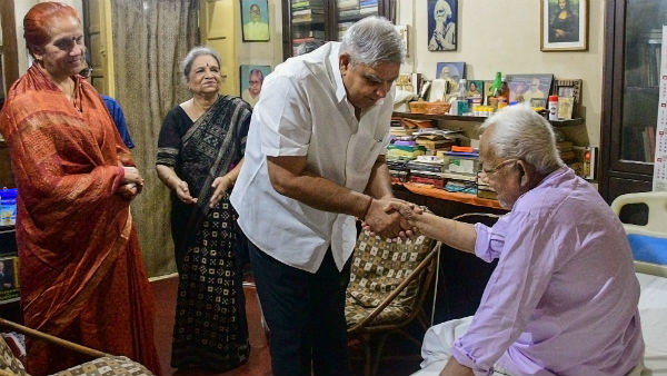 কীভাবে সময়কাটান বুদ্ধবাবু