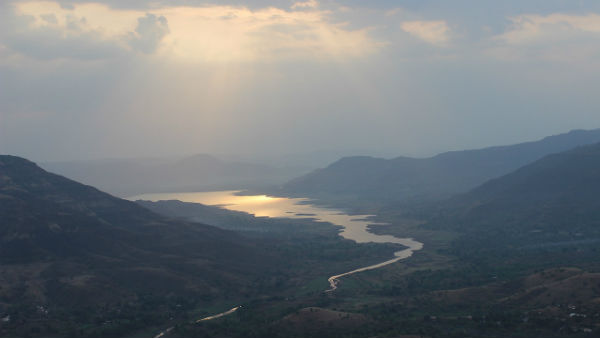 মুম্বই থেকে মহাবালেশ্বর যায় এই পরিবার