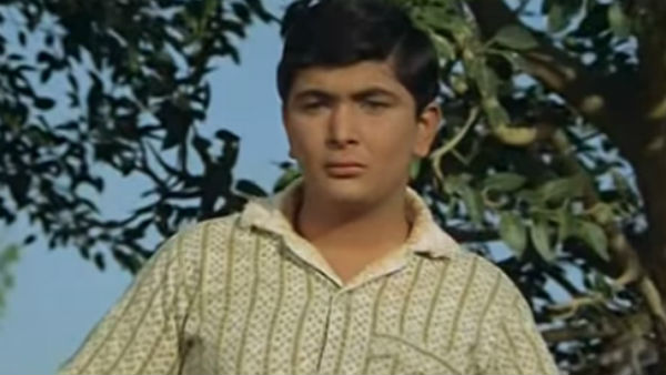 ‘মেরা নাম জোকার’ ছবিতে শিশু অভিনেতা হিসাবে আত্মপ্রকাশ