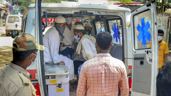 গত ২৪ ঘন্টায় করোনা আক্রান্তের সংখ্যা লাফিয়ে লাফিয়ে বেড়েছে
