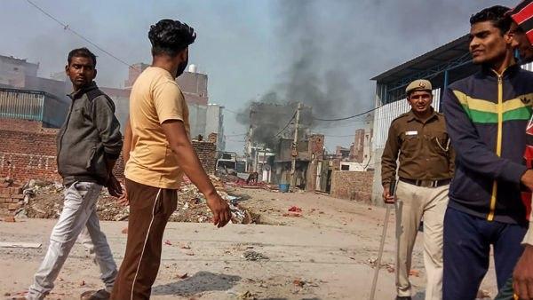 এর আগে ১৪০০ জনকে গ্রেফতার
