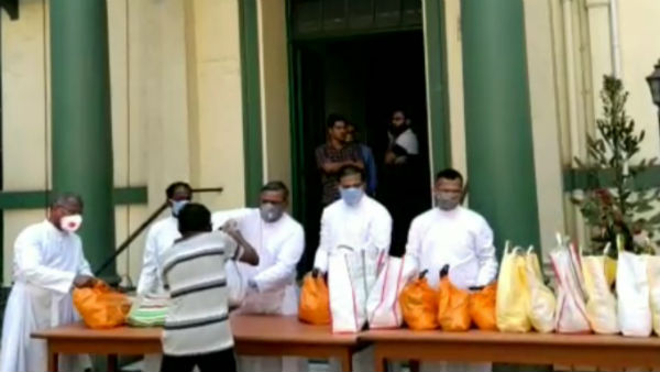 সেন্ট জেভিয়ার্স কলকাতায় অন্যভাবে পালিত গুড ফ্রাইডে সেন্ট জেভিয়ার্স কলকাতায় অন্যভাবে পালিত গুড ফ্রাইডে