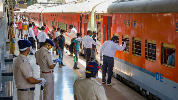 করোনা মোকাবিলায় এবার জেলা পর্যায়ে টাস্কফোর্স