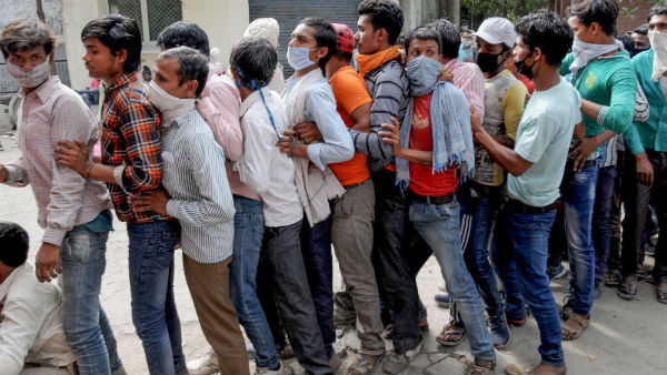 শ্রমিক ট্রেন নিয়ে রাজনীতি