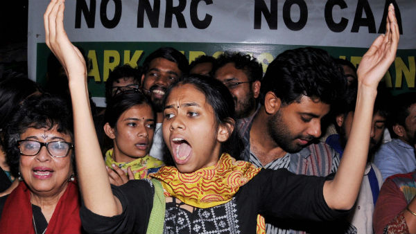 এডুকেশন যাতে লকডাউন না হয়