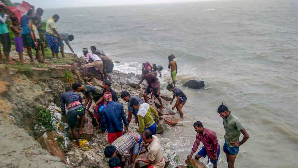 বিপর্যয়ের মুখে দুইবাংলার ২ কোটি শিশুর শৈশব