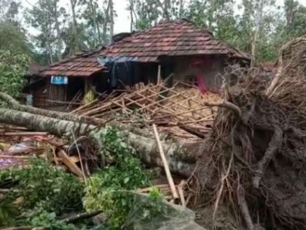 সুন্দরবনে মেডিক্যাল ক্যাম্প