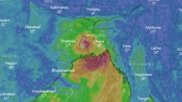 সরেছে পূর্বে