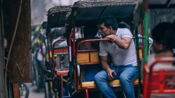 অসহ্য পেটের যন্ত্রণায় কাঁতড়াচ্ছিলেন বন্দিনী দেবী