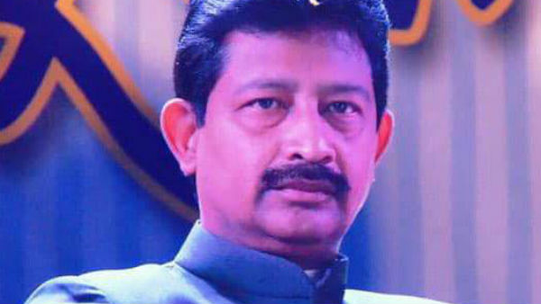 দিলীপের শিষ্টাচারে খুশি, রাজীবের সৌজন্য