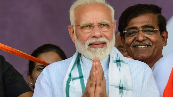 প্রসঙ্গ ওঠে অসমের বাসিন্দাকে নিয়ে