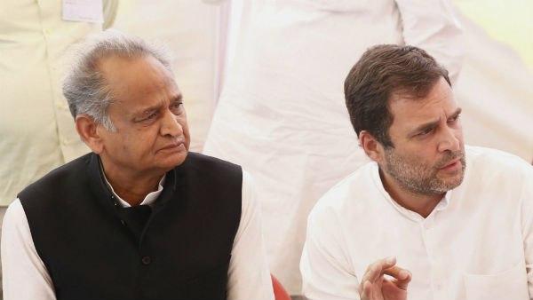 রাজস্থানে বিপাকে গেহলটের সরকার