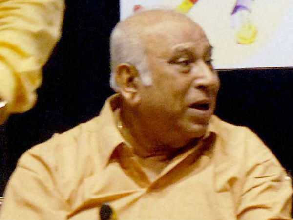 পি কে বন্দ্যোপাধ্যায়ের নামে ফুটবল কোচিং স্কুল