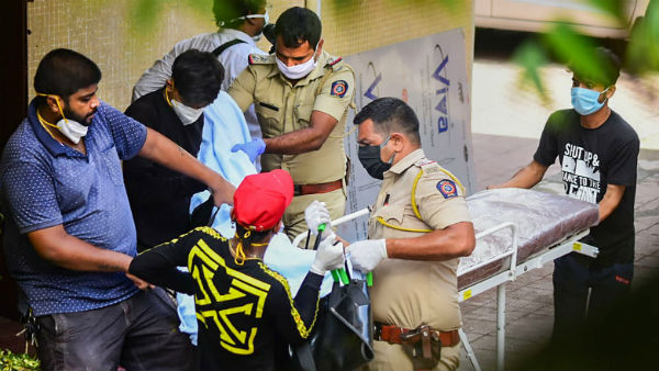 চিকিৎসকের দেওয়া ওষুধ খেতেন না