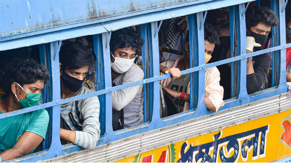 বাসের যাত্রী সংখ্যা ছাড়