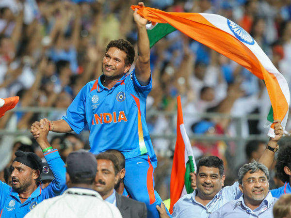 দক্ষিণ আফ্রিকার বিরুদ্ধে মারমুখী সচিন