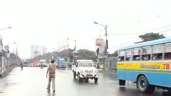 রক্ষণাবেক্ষণের জন্য তিনদিন বন্ধ থাকছে জীবনানন্দ সেতু রক্ষণাবেক্ষণের জন্য তিনদিন বন্ধ থাকছে জীবনানন্দ সেতু