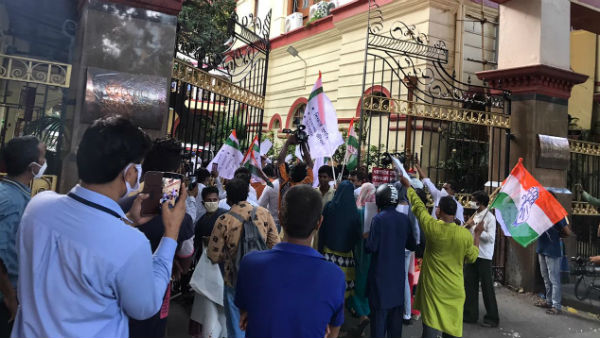 রেলের বেসরকারিকরণের প্রতিবাদে শহরের রাজপথে মিছিল ছাত্র পরিষদের রেলের বেসরকারিকরণের প্রতিবাদে শহরের রাজপথে মিছিল ছাত্র পরিষদের