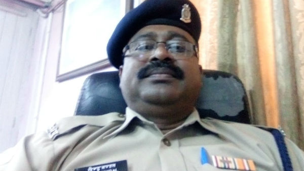 শ্রীনগরে বাঙালি সিআরপিএফ গ্রুপ মাস্টার খুন নিয়ে চরম ধোঁয়াশা শ্রীনগরে বাঙালি সিআরপিএফ গ্রুপ মাস্টার খুন নিয়ে চরম ধোঁয়াশা