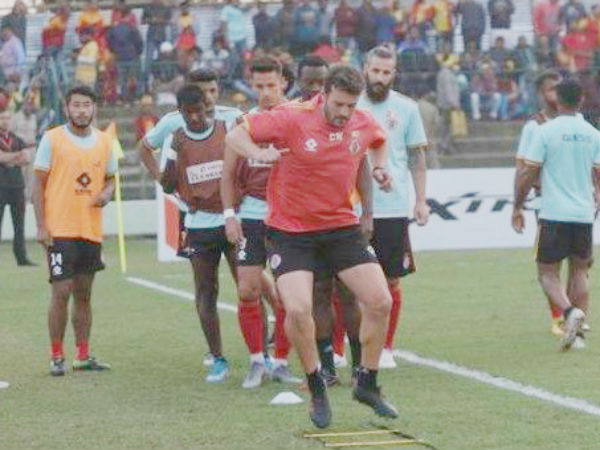 কোয়েস-ঘড়ি রহস্য ও নোদার