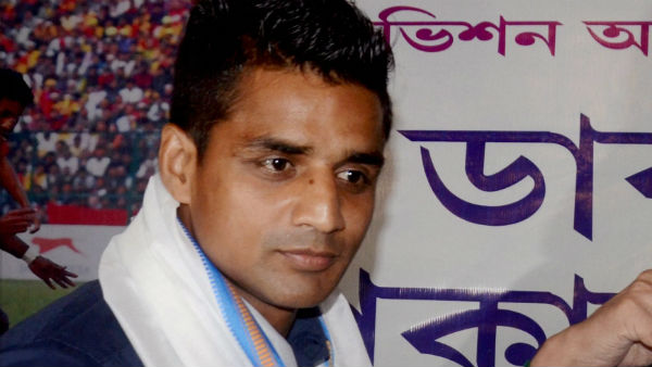 পরিবারের আপত্তিতেই সিদ্ধান্ত