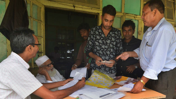এনআরসিতে ভোটে কোপ